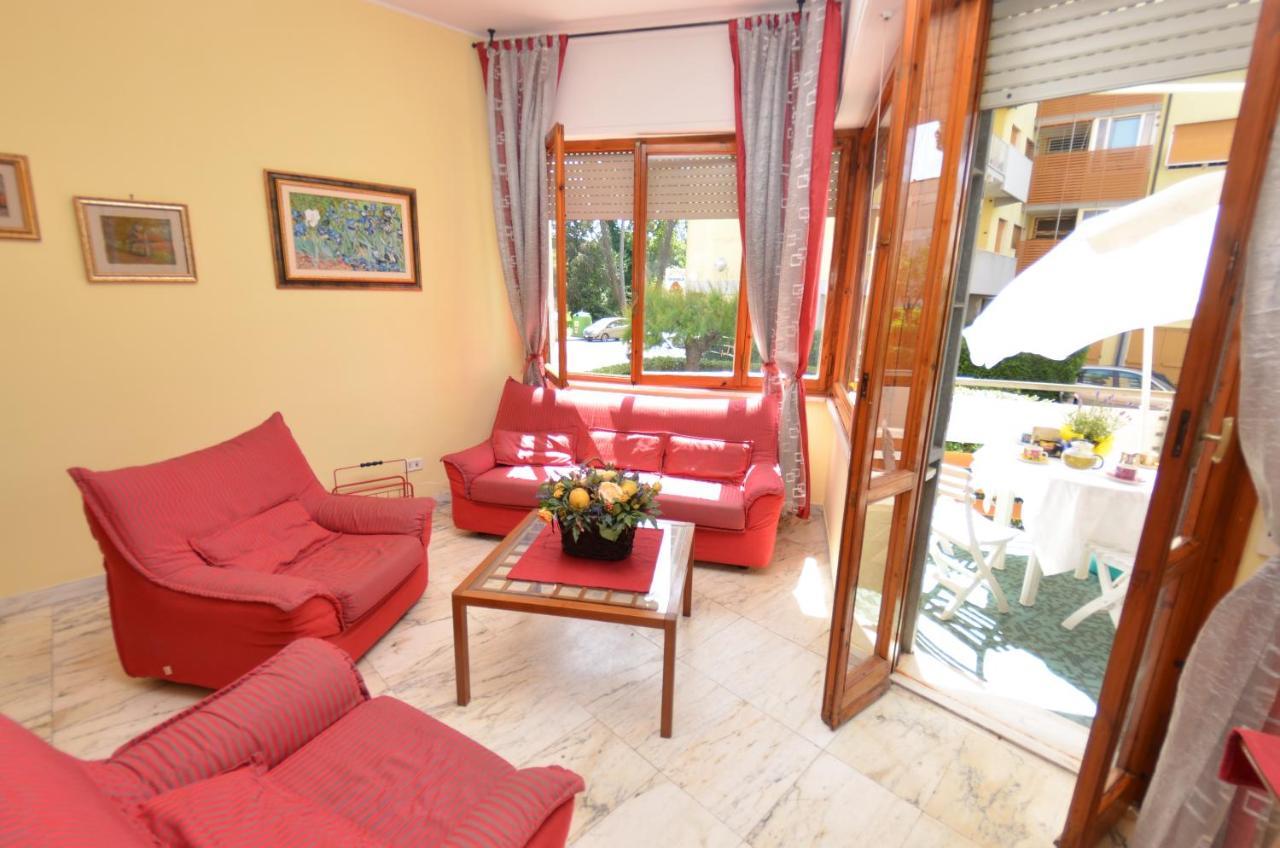 Carnevale Apartment Viareggio Ngoại thất bức ảnh