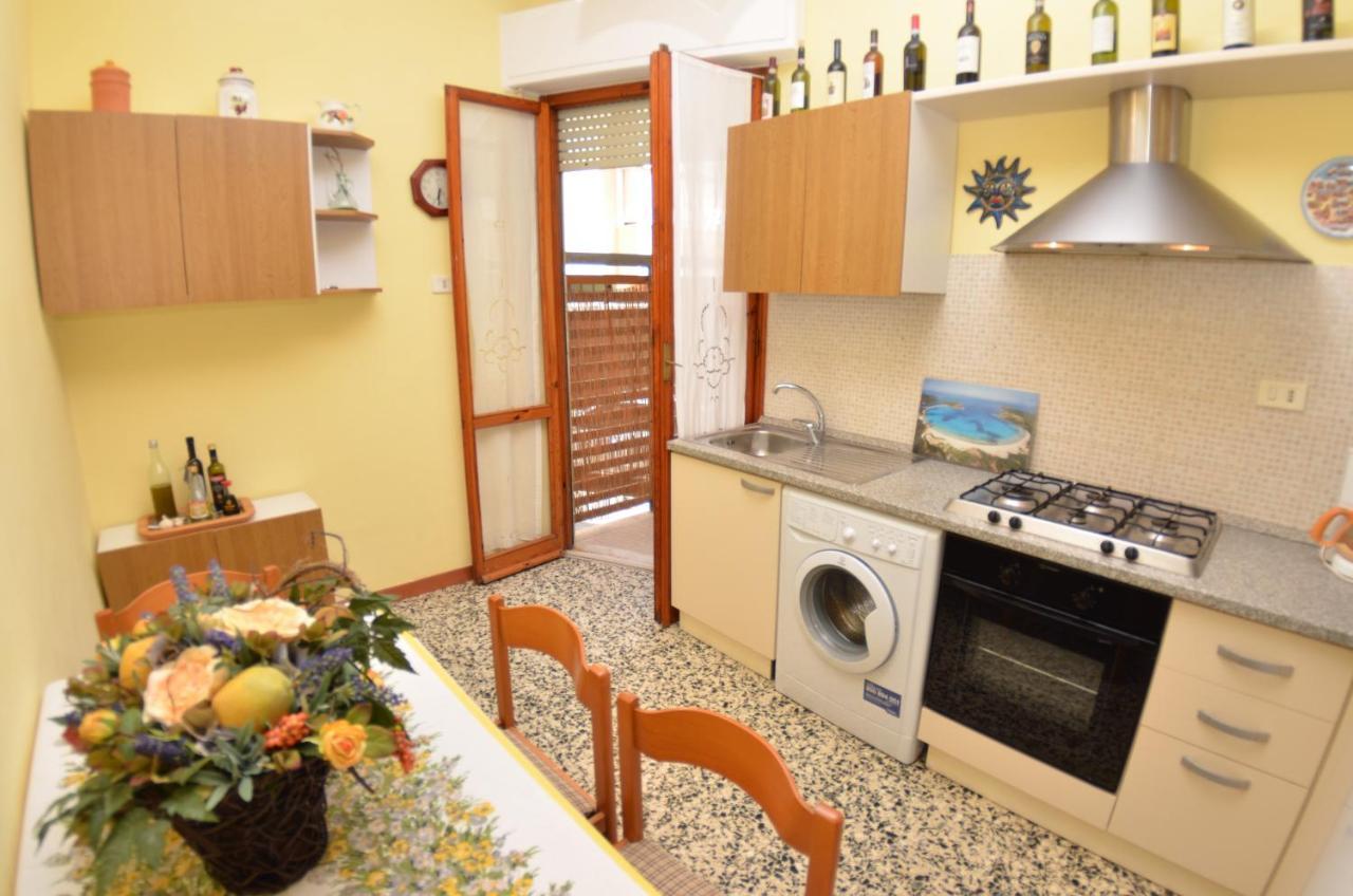 Carnevale Apartment Viareggio Ngoại thất bức ảnh